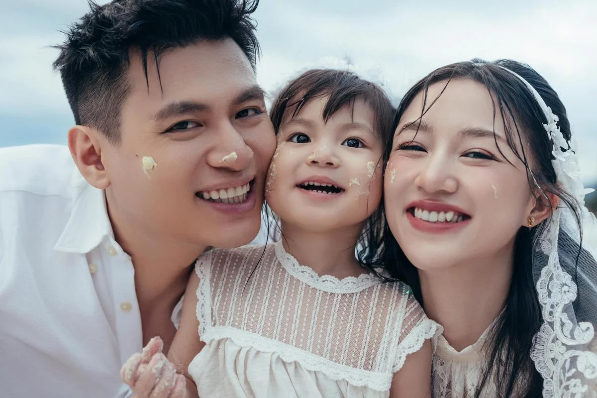 Ảnh cưới đẹp như cổ tích của Salim và chồng doanh nhân