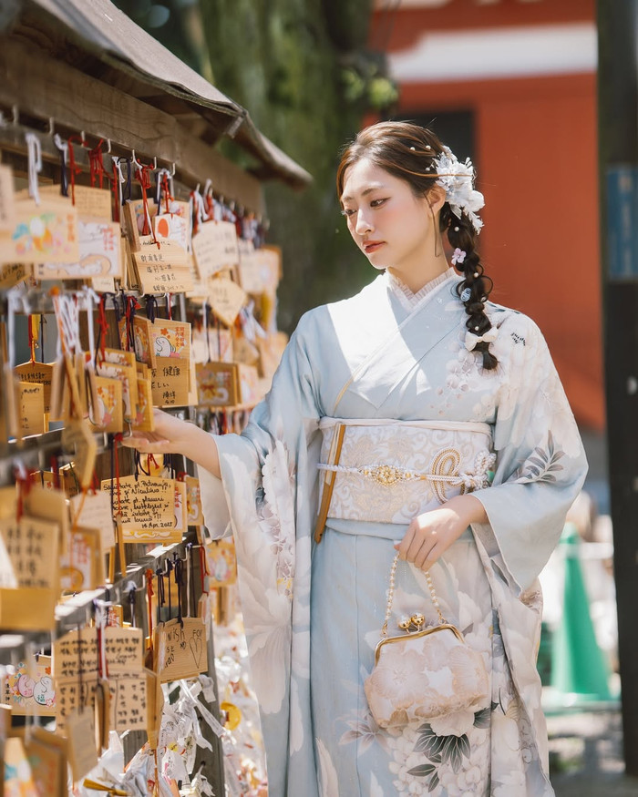Từ một Hoa hậu mang vẻ đẹp tri thức, hiện đại, Lương Thùy Linh đã - đang và dần khẳng định mình là một biểu tượng sắc đẹp đa phong cách.