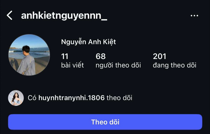 Hoa hậu Ý Nhi vẫn còn giữ trạng thái theo dõi bạn trai. (Ảnh tổng hợp)
