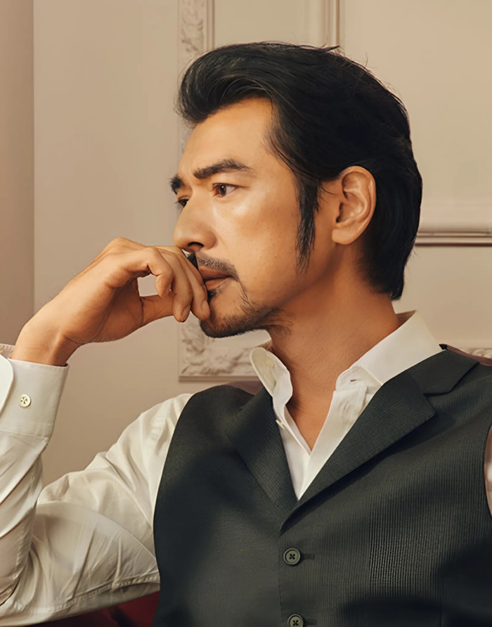 Kim Thành Vũ: Từ 'mỹ nam hát tình ca' cho đến cuộc sống ẩn dật sau khi rời showbiz Ảnh 5