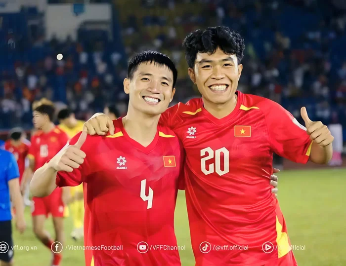 Tình trạng trung vệ HAGL khiến HLV Kim Sang Sik lo
