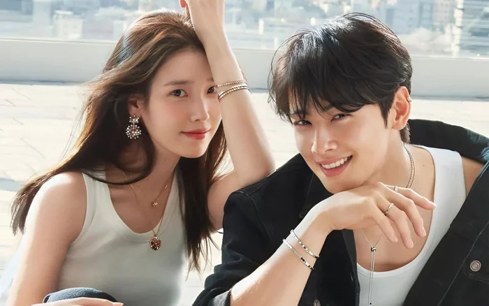 Chờ đợi gì vào ‘cú bắt tay’ giữa IU và Cha Eunwoo?