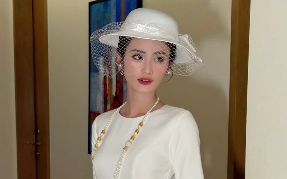 Nam vương Việt dành tình cảm đặc biệt với Hoa hậu Ý Nhi