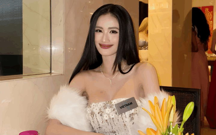 Chuyên gia quốc tế từ chối Hoa hậu Ý Nhi trước chung kết Miss World