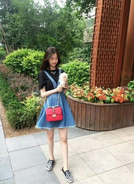 Thực hư ảnh hẹn hò của Hoàng Cảnh Du và Ngu Thư Hân Ảnh 3