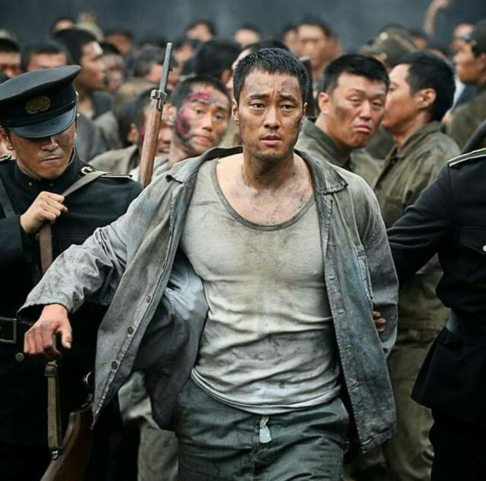 So Ji-sub chinh phục công chúng bằng kỹ năng diễn xuất điêu luyện trong các vai hành động - kịch tính. (Ảnh: Inforloop)
