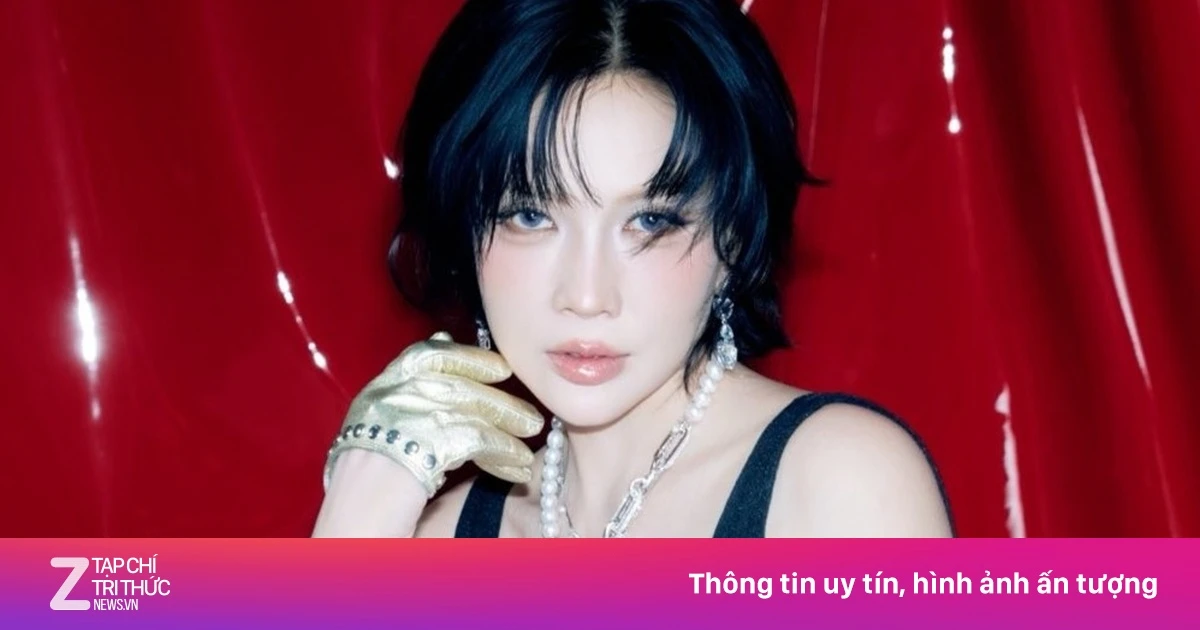 Khả Như cứ loay hoay