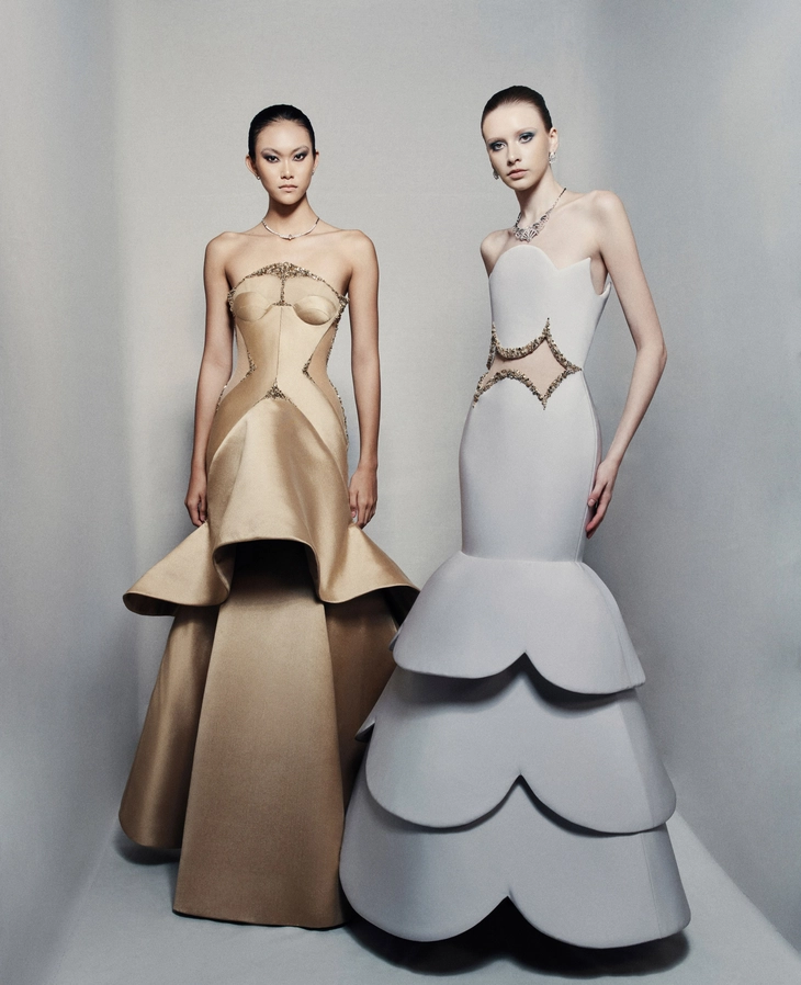 Phan Huy biến thị lực không hoàn hảo thành cảm hứng cho bộ sưu tập couture mới - Ảnh 3.