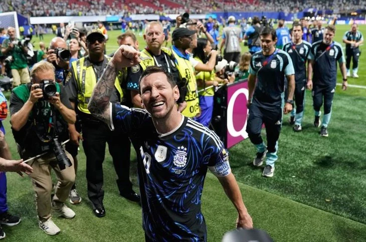 capture-17845883271941127958779 Kỳ World Cup lớn nhất trong lịch sử sẽ được ghi nhớ như thế nào ? - Ảnh 1.