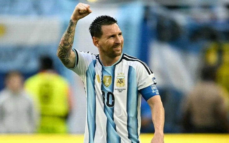 messi-anh-afp-17834004159341982883211-55-91-518-831-crop-17834493106131635161760 Vợ Messi 'nói không nên lời' sau chiến thắng ngoạn mục của chồng - Ảnh 2.