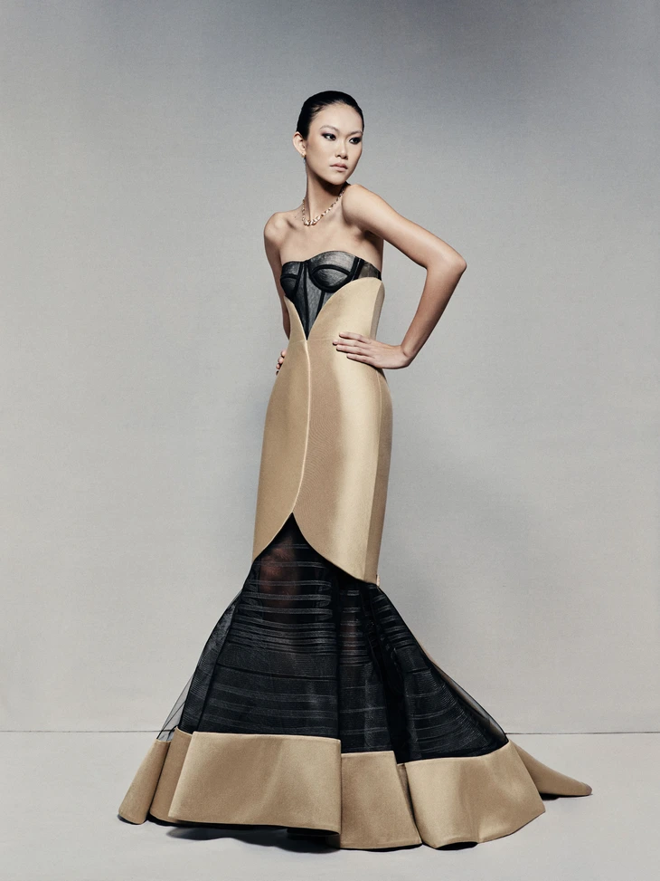 Phan Huy biến thị lực không hoàn hảo thành cảm hứng cho bộ sưu tập couture mới - Ảnh 8.