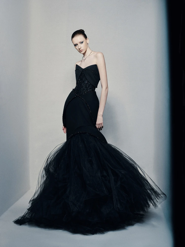 Phan Huy biến thị lực không hoàn hảo thành cảm hứng cho bộ sưu tập couture mới - Ảnh 16.