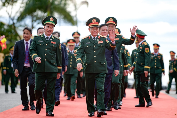 son7952-1-1783561634221946884525-1 Đại tướng Phan Văn Giang sang Lào, bắt đầu dự Giao lưu hữu nghị quốc phòng biên giới - Ảnh 4.